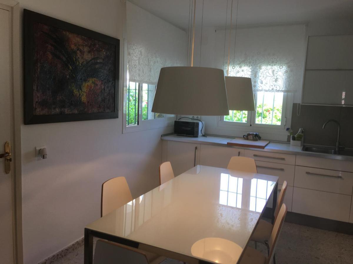 Mimosa Villa *